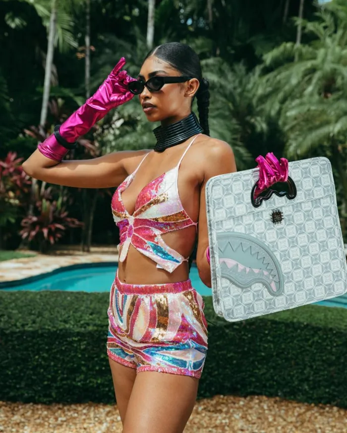 AI8 AFRICAN INTELLIGENCE BOOKED and BUSY CITY SAVVY HANDBAG Bags SPRAYGROUND