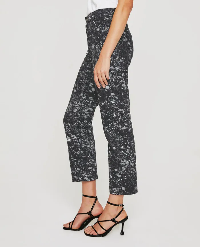 AG Jeans Denim Women Alexxis Crop FLOWER FIELD BLACK MULTI AG Jeans Denim Women Alexxis Crop FLOWER FIELD BLACK MULTI