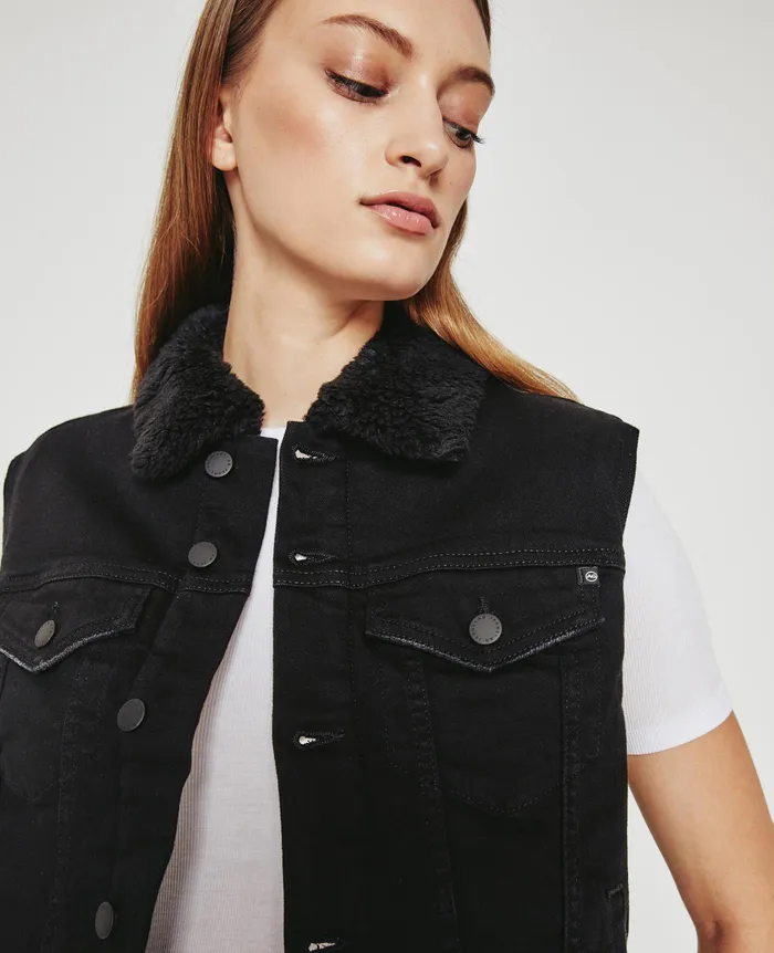 AG Jeans Jackets Women Jordy Vest 2 YEARS DROPOUT AG Jeans Jackets Women Jordy Vest 2 YEARS DROPOUT