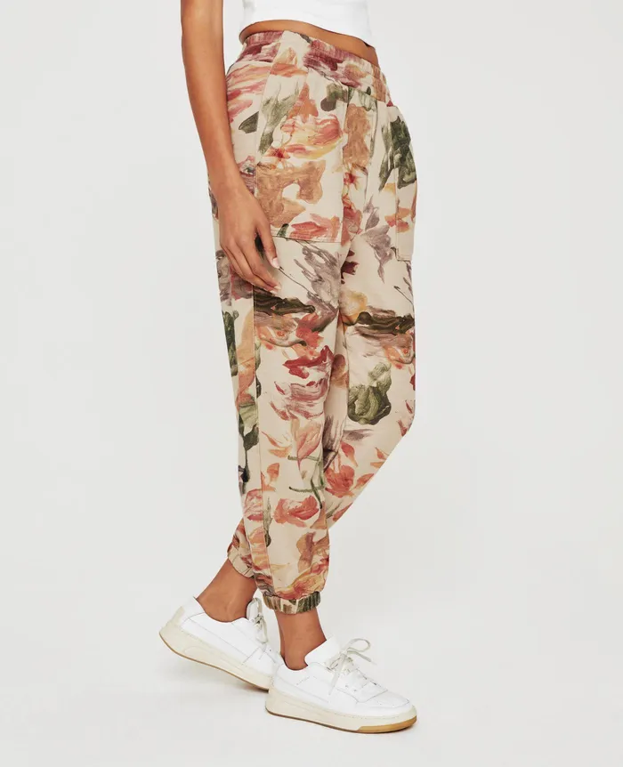 AG Jeans Pants Women Nova Sweatpant GARDEN CAMO NEUTRAL MULTI