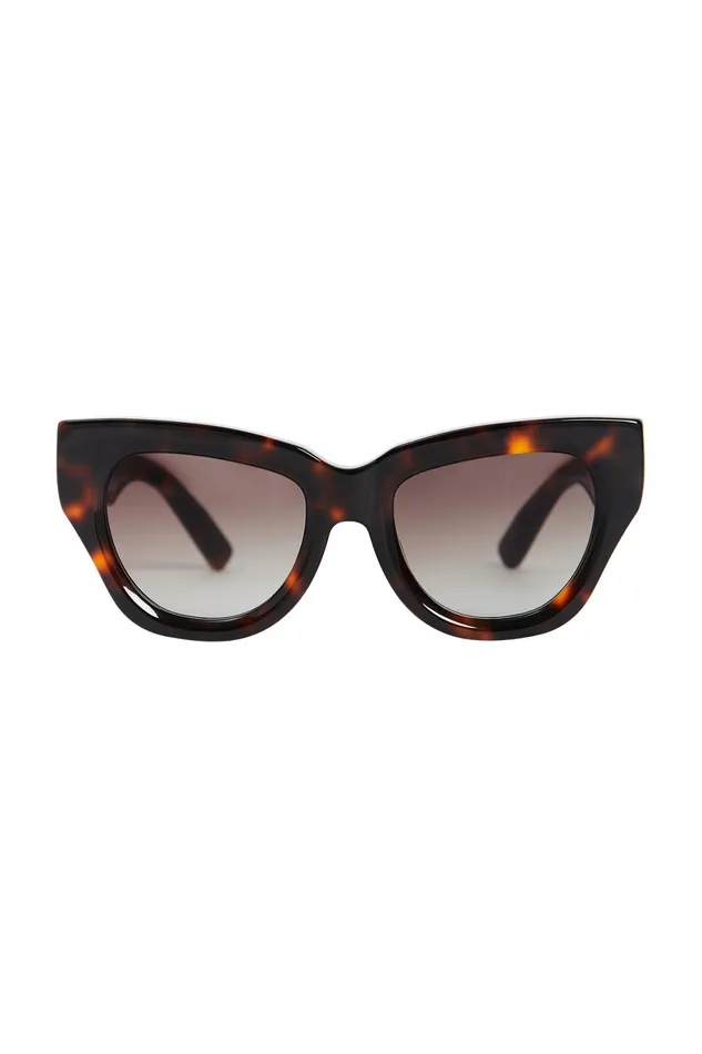 Aje Aje X Local Supply The Catfarer Sunglasses Tortbrown Gradient Women Sunglasses