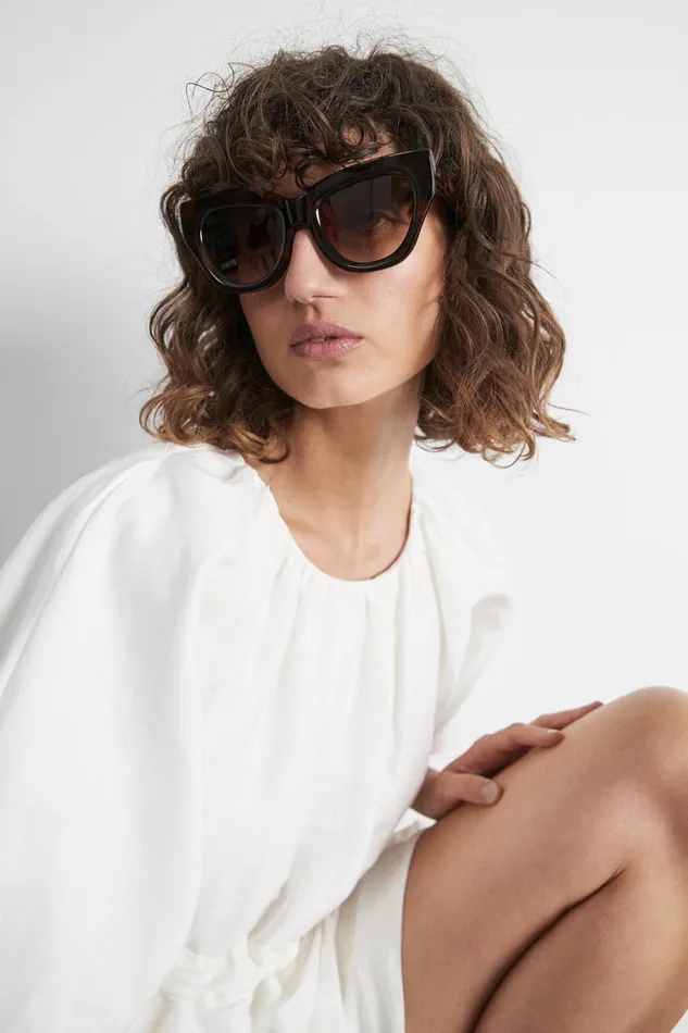 Aje Aje X Local Supply The Catfarer Sunglasses Tortbrown Gradient Women Sunglasses
