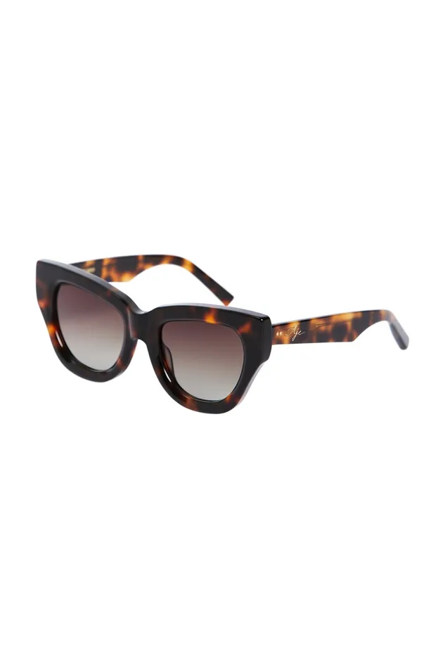 Aje Aje X Local Supply The Catfarer Sunglasses Tortbrown Gradient Women Sunglasses