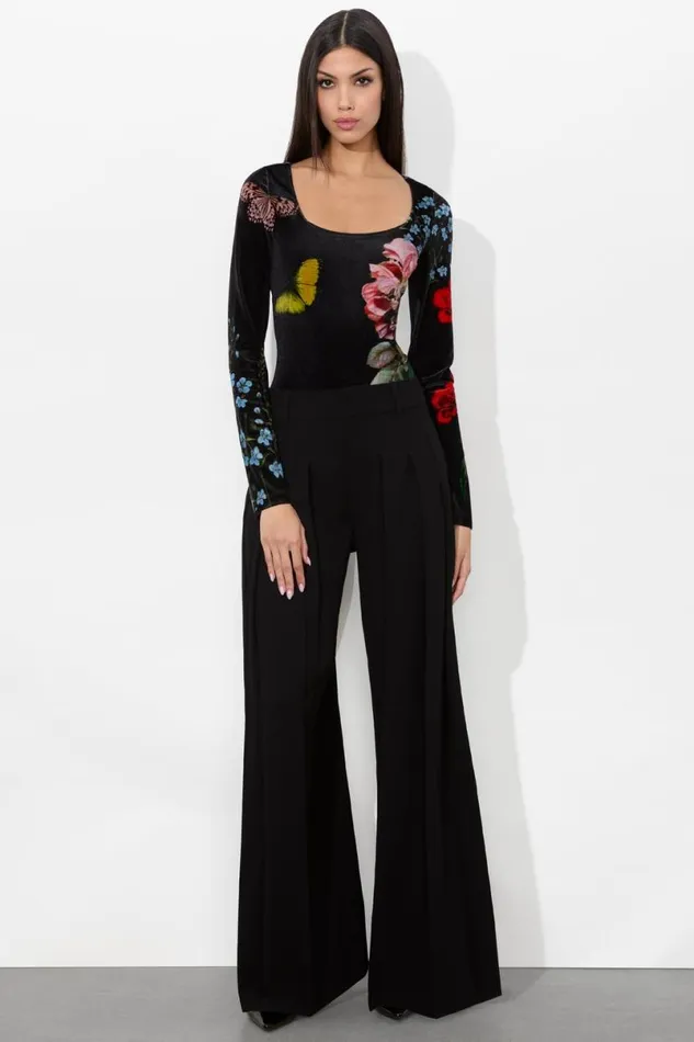 Alice Olivia Delaina Velvet Top In The Wind Floral Women Tops