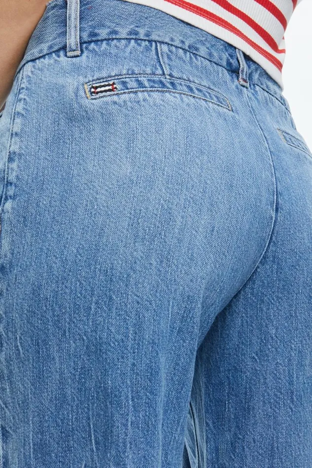 Alice Olivia Eric Low Rise Bermuda Short Georgia Vintage Blue Women Shorts