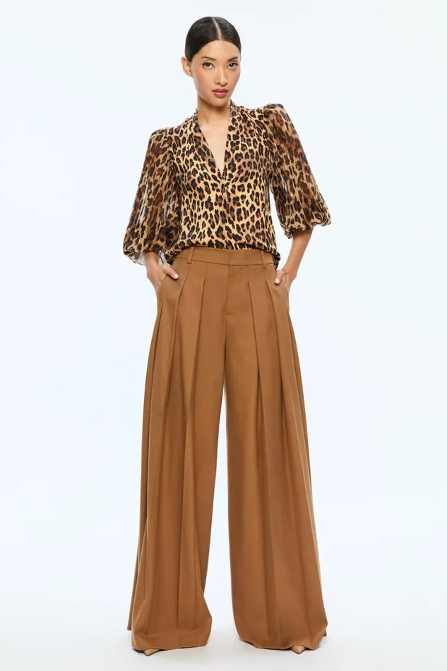 Alice Olivia Ilan Button Front Blouse Spotted Leopard Dark Tan Women Tops