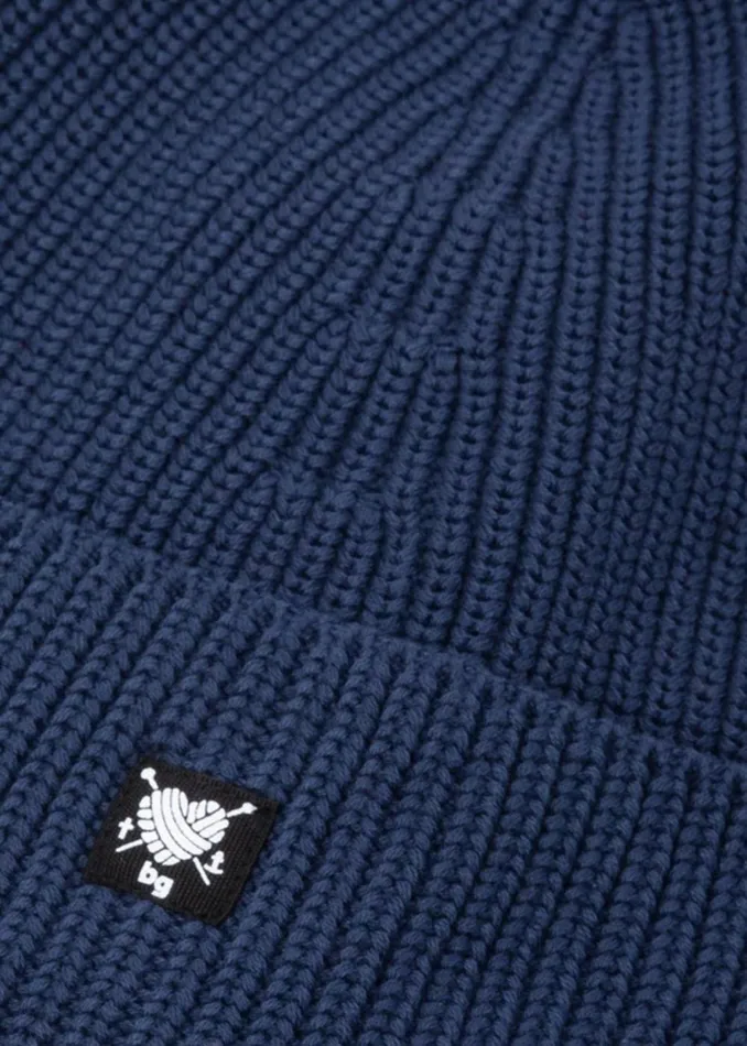 Blutsgeschwister Knitted Hat Beanie Queen Blue Women Other Accessoires