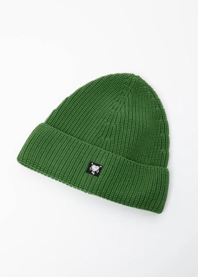 Blutsgeschwister Knitted Hat Beanie Queen Green Women Other Accessoires