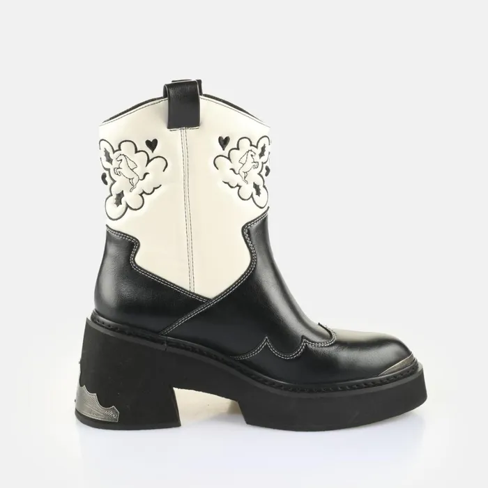 Bull Boot Mid Black Buffalo Boots and AnkleBoots Bull Boot Mid Black Buffalo Boots and AnkleBoots