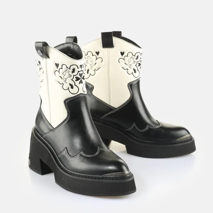 Bull Boot Mid Black Buffalo Boots and AnkleBoots Bull Boot Mid Black Buffalo Boots and AnkleBoots