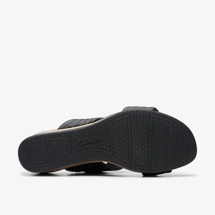 Chelseah Path Black Leather Women Clarks Sandals and Flip Flops
