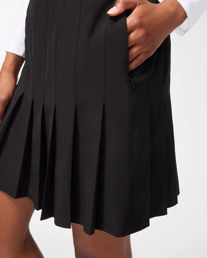 Chico039s Zenergy UPF Neema Pleated Skort Black Women Shorts