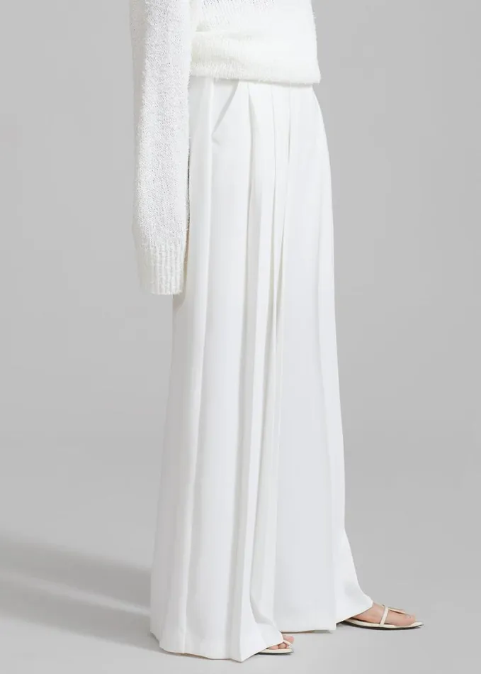 Clothing Women The Frankie Shop Dillon Pleated Pants 8211 White