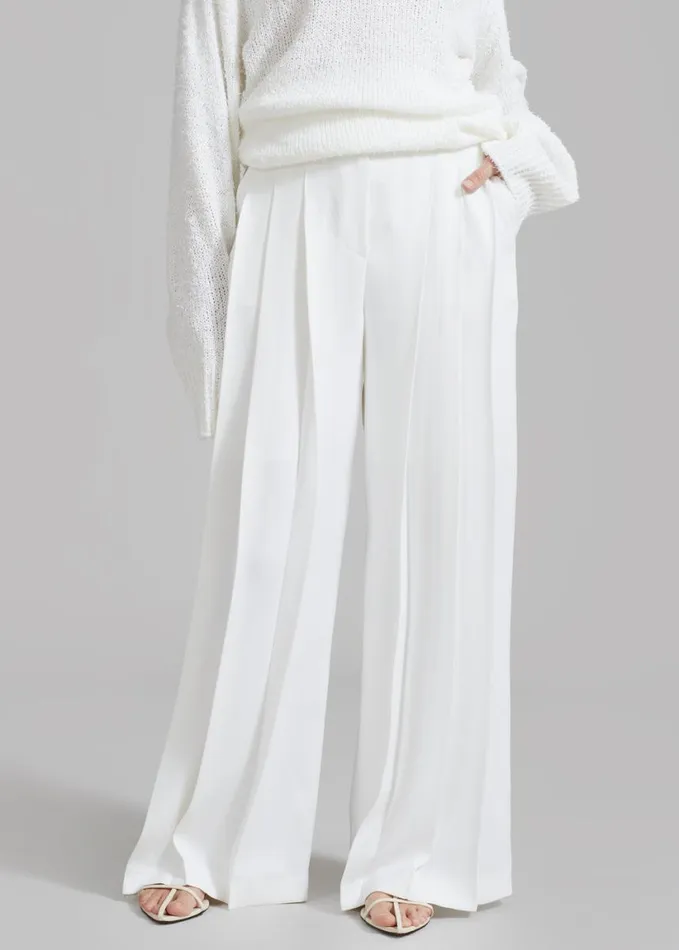 Clothing Women The Frankie Shop Dillon Pleated Pants 8211 White