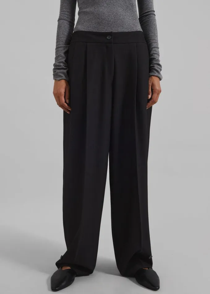 Clothing Women The Frankie Shop Dina Pleated Trousers 8211 Black