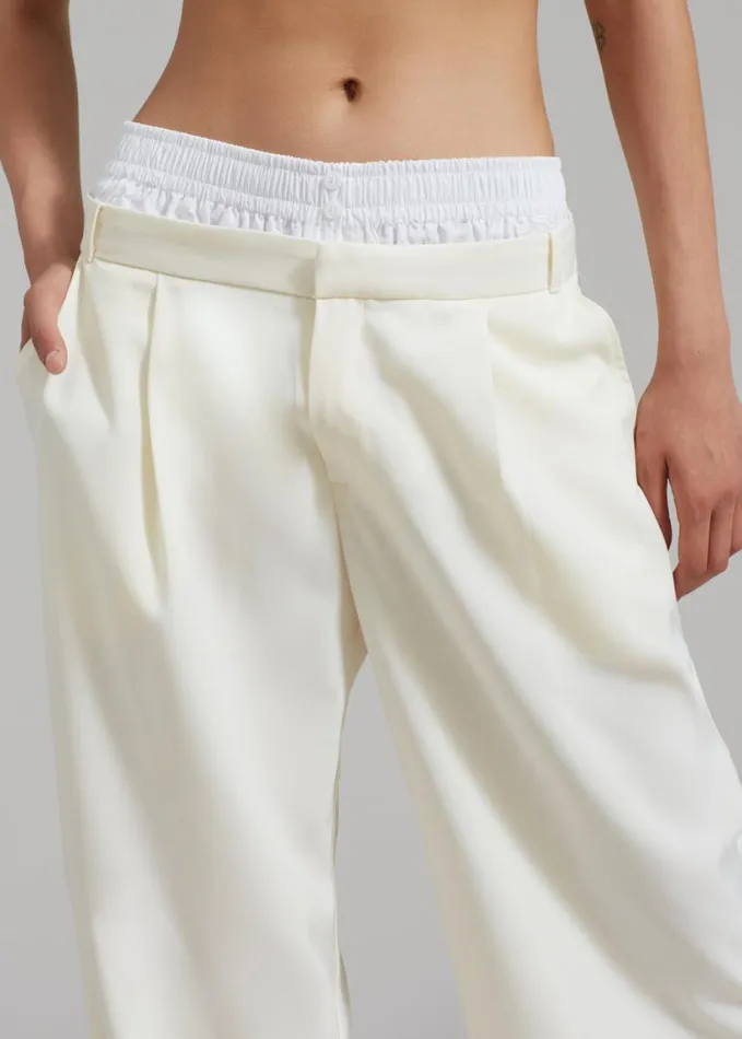 Clothing Women The Frankie Shop Ellie Darted Boxer Trousers 8211 Cream