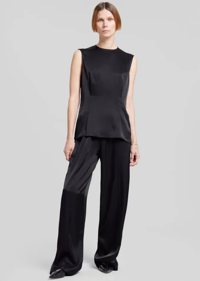 Clothing Women The Frankie Shop Esse Studios Classico Tuck Pants 8211 Black
