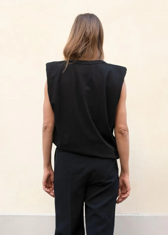 Clothing Women The Frankie Shop Eva Padded Shoulder Muscle TShirt 8211 Black
