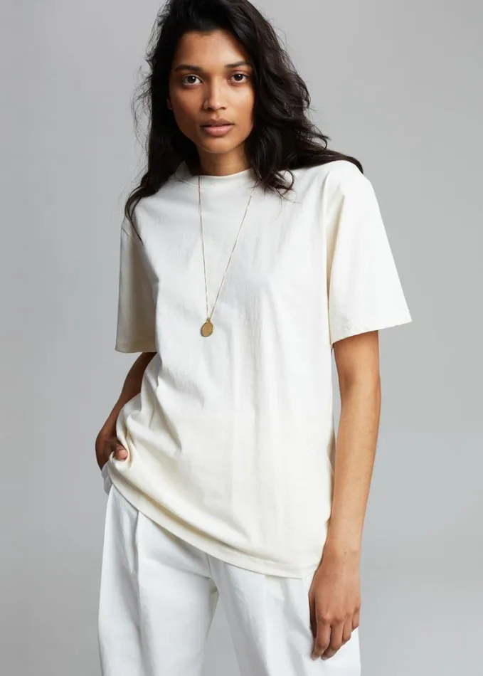 Clothing Women The Frankie Shop Lilou Simple Tee 8211 Beige