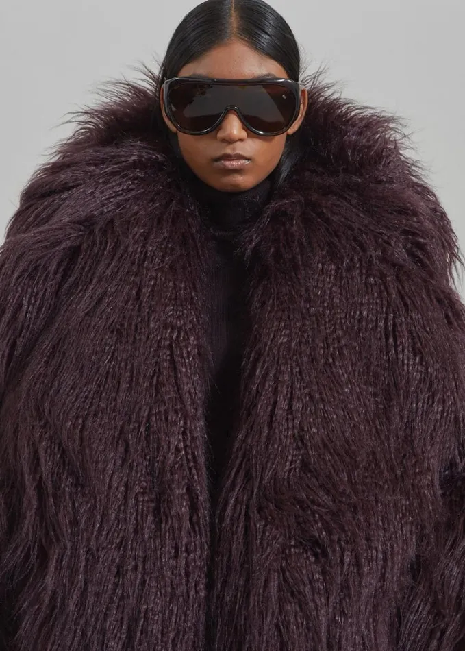 Clothing Women The Frankie Shop Miley Faux Fur Jacket 8211 Dark Plum