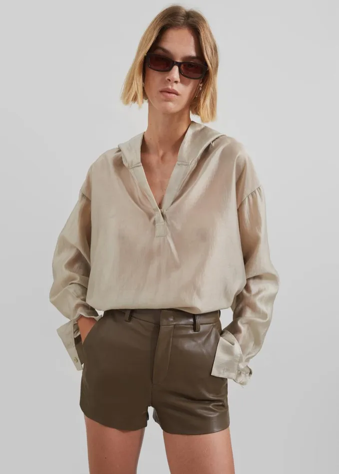 Clothing Women The Frankie Shop Moraine Hooded Blouse 8211 Beige