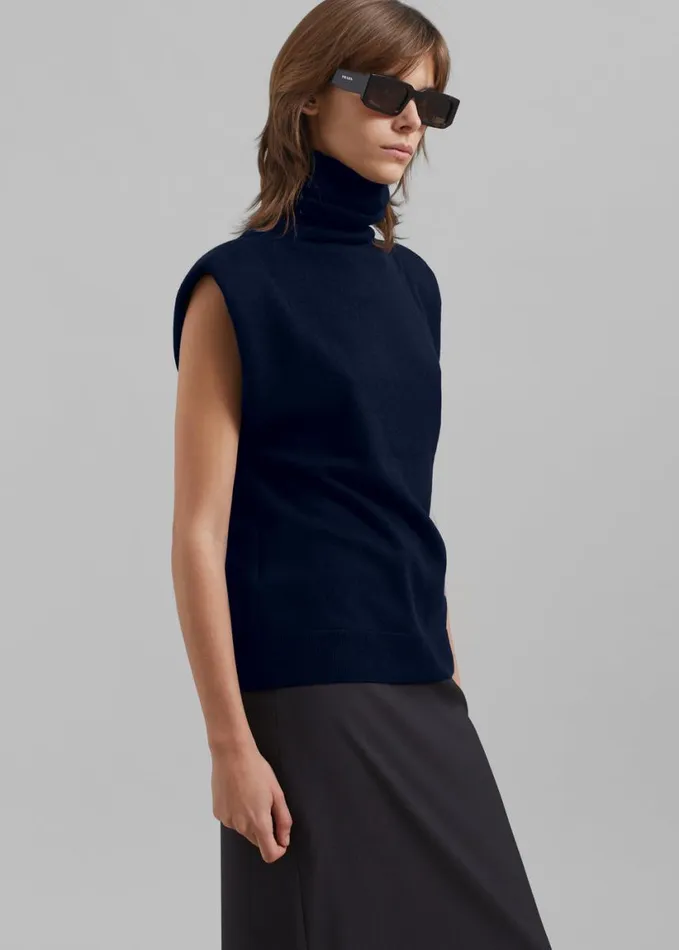 Clothing Women The Frankie Shop Nadia Thin Padded Sleeveless Turtleneck 8211 Navy