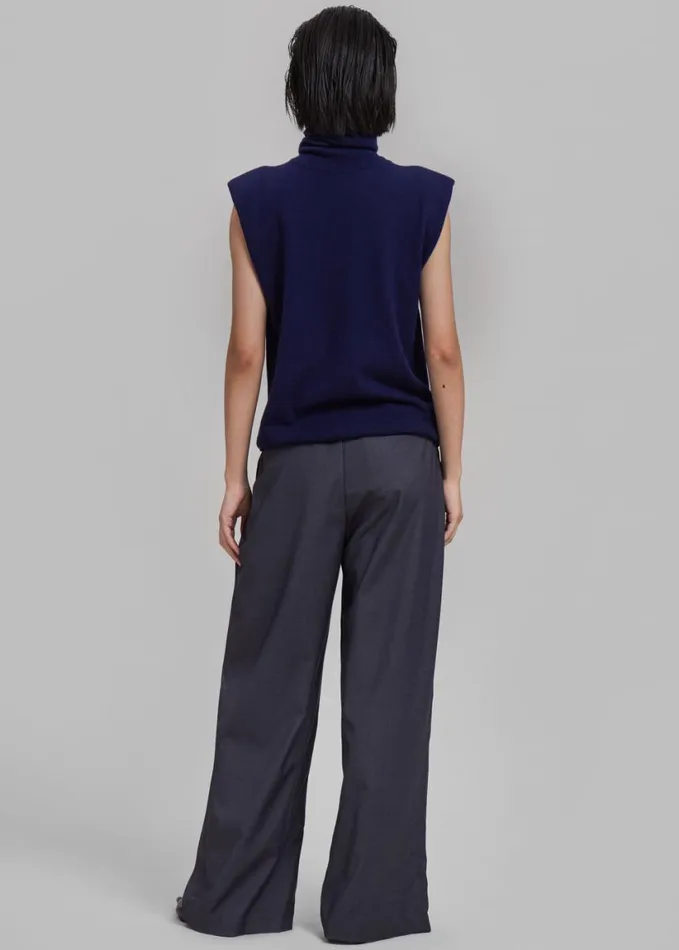 Clothing Women The Frankie Shop Nyla Pleated Pants 8211 Charcoal
