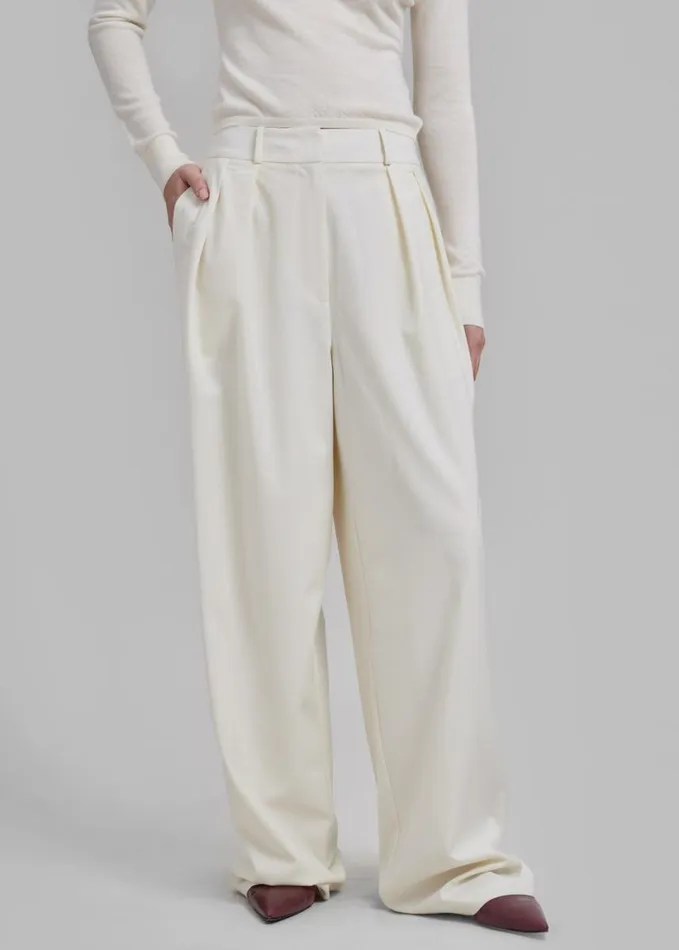 Clothing Women The Frankie Shop Ripley Pleated Trousers 8211 Ivory