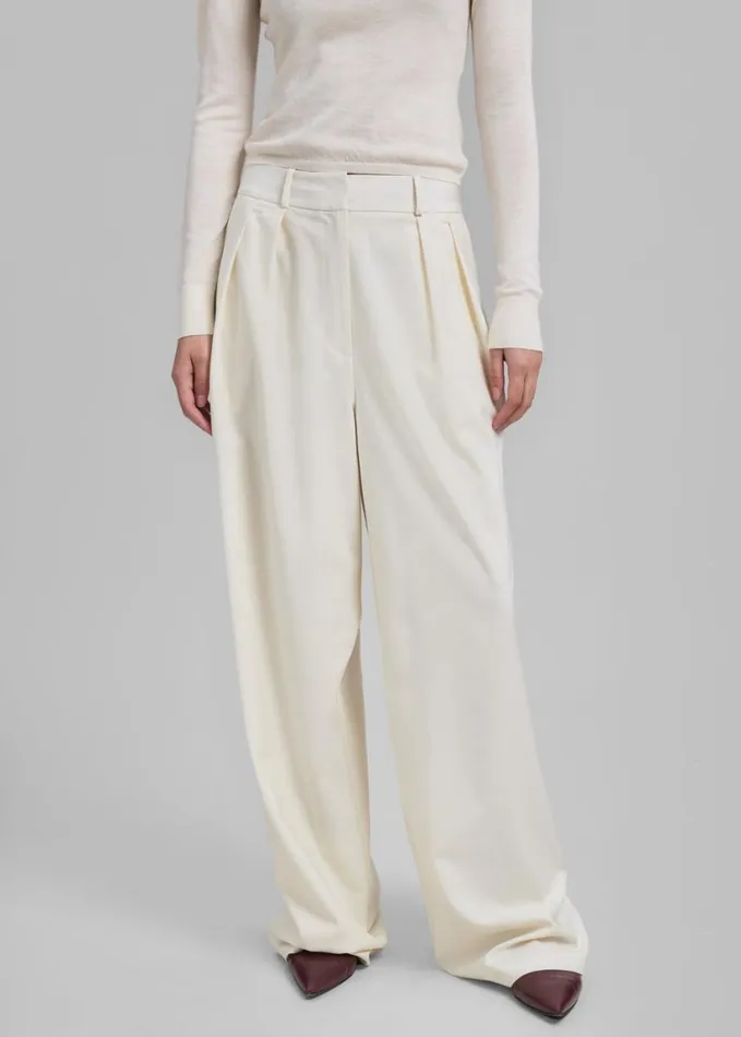 Clothing Women The Frankie Shop Ripley Pleated Trousers 8211 Ivory