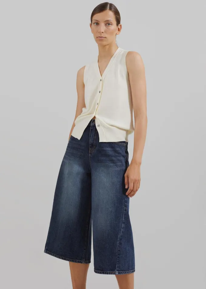Clothing Women The Frankie Shop Savona Jorts 8211 Medium Wash