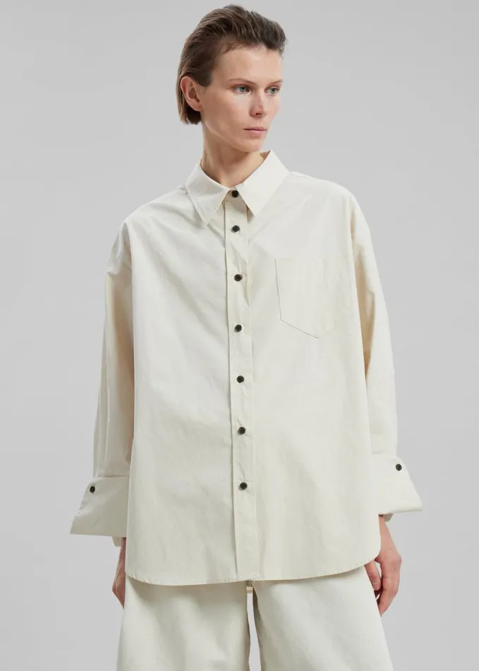 Clothing Women The Frankie Shop Zuri Boxy Button Up Shirt 8211 Cream