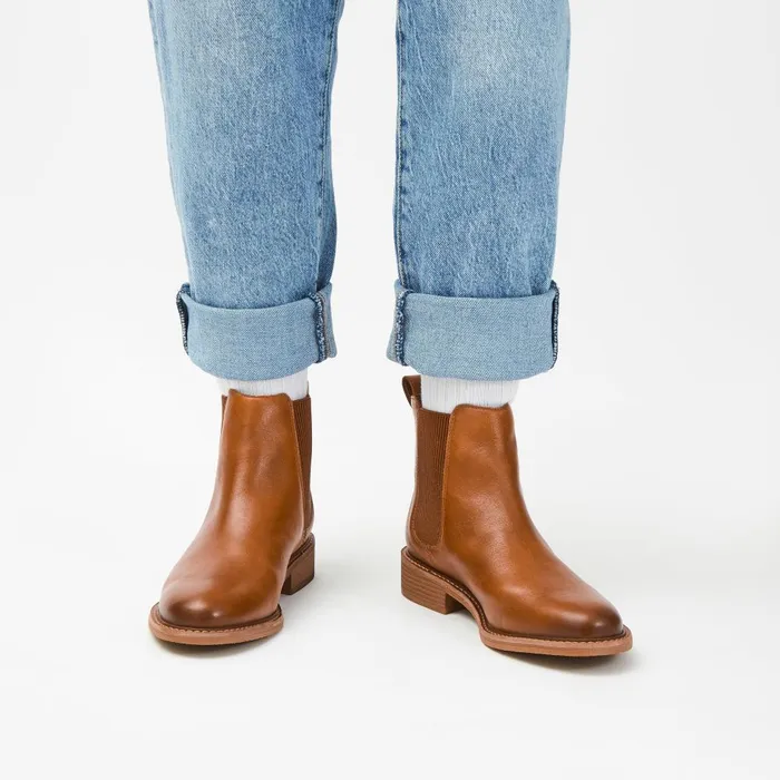 Cologne Arlo 2 Tan Leather Women Clarks Boots and Booties