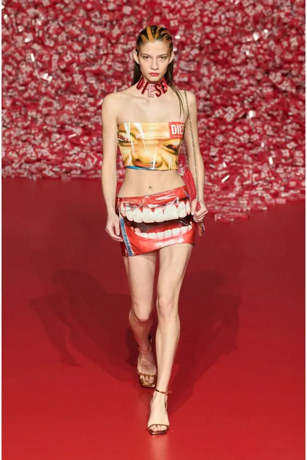 Diesel Depraminifsd Redwhite Women Skirts