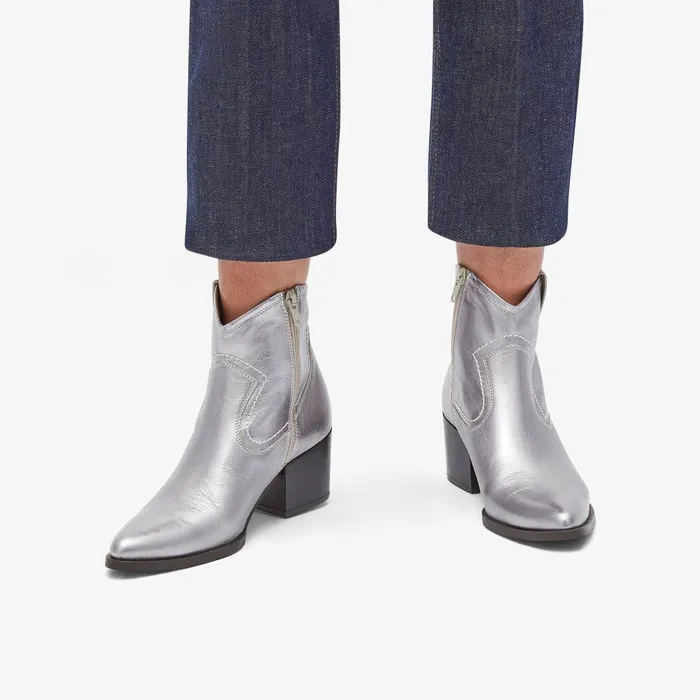 Elder Rae Silver Leather Women Clarks Boots and Booties
