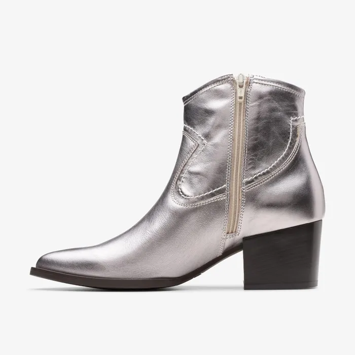 Elder Rae Silver Leather Women Clarks Boots and Booties