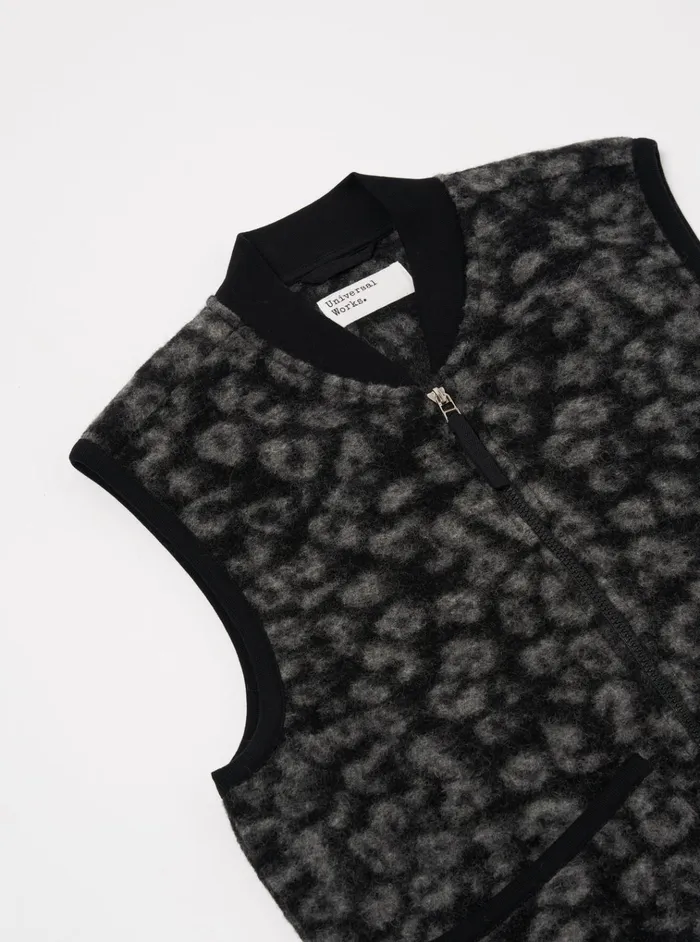 Fleece Men Universal Works Universal Works Zip Waistcoat In BlackCharcoal Leopard Fleece