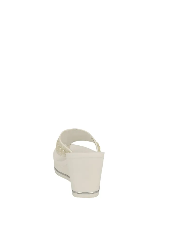 GUESS Shoes Silus Pearl Wedge Sandals White 8211 Women