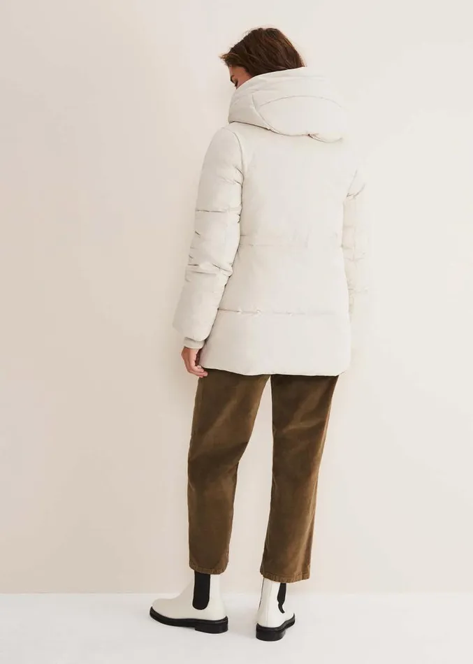 Isla Short Toggle Puffer Ecru Women Phase Eight Coats