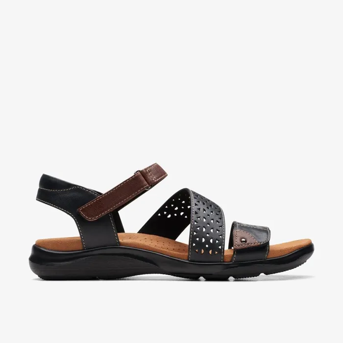 Kitly Way Black Leather Women Clarks Sandals and Flip Flops