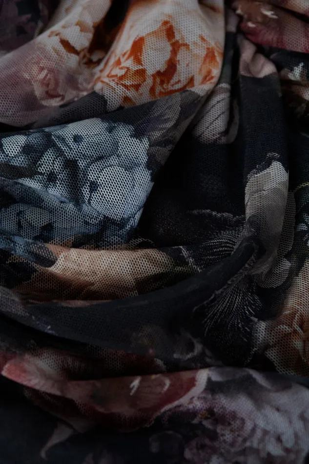 L039Agence Dresses and Jumpsuits Women Caprice Midi Dress Black Multi Vintage Oil Flower L039Agence Dresses and Jumpsuits Women Caprice Midi Dress Black Multi Vintage Oil Flower