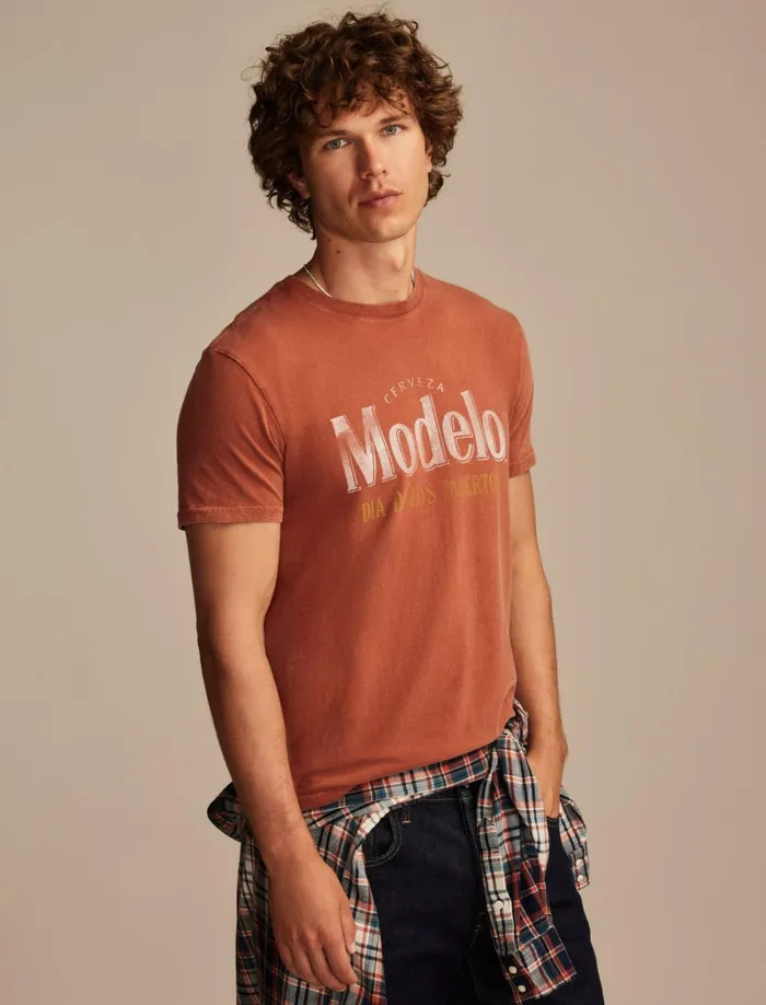Lucky Brand Graphic Tees Men Modelo Bottle Arabian Spice
