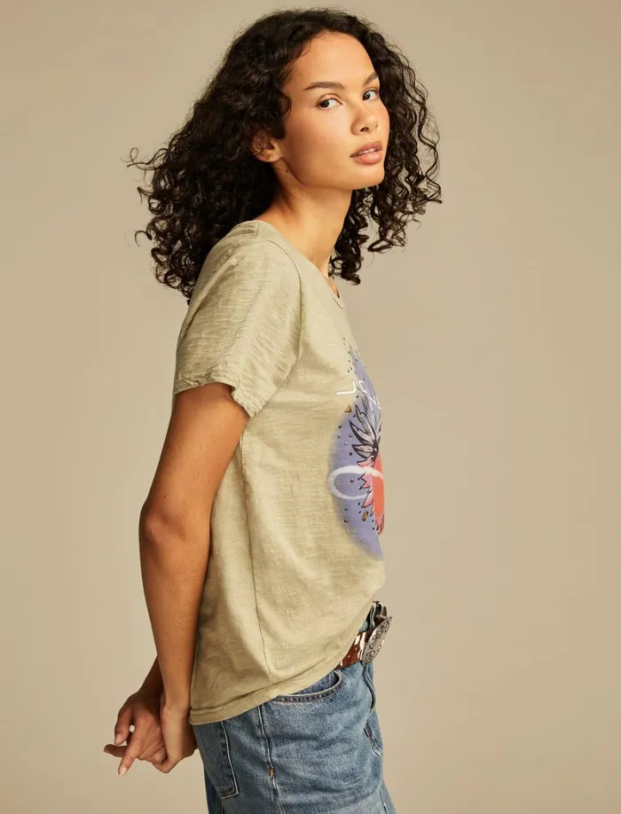 Lucky Brand Graphic Tees Women Journey Heart Classic Crew Tea
