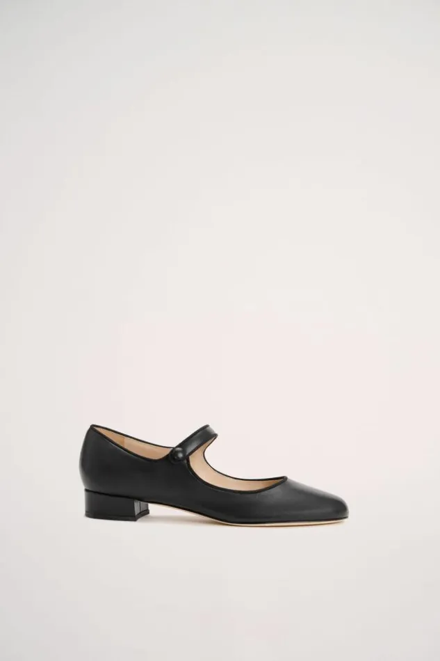 Luisa Spagnoli Shoes And Accessories Uvetta 8211 LowHeeled Pumps 8211 Fashion Show Black 8211 Women