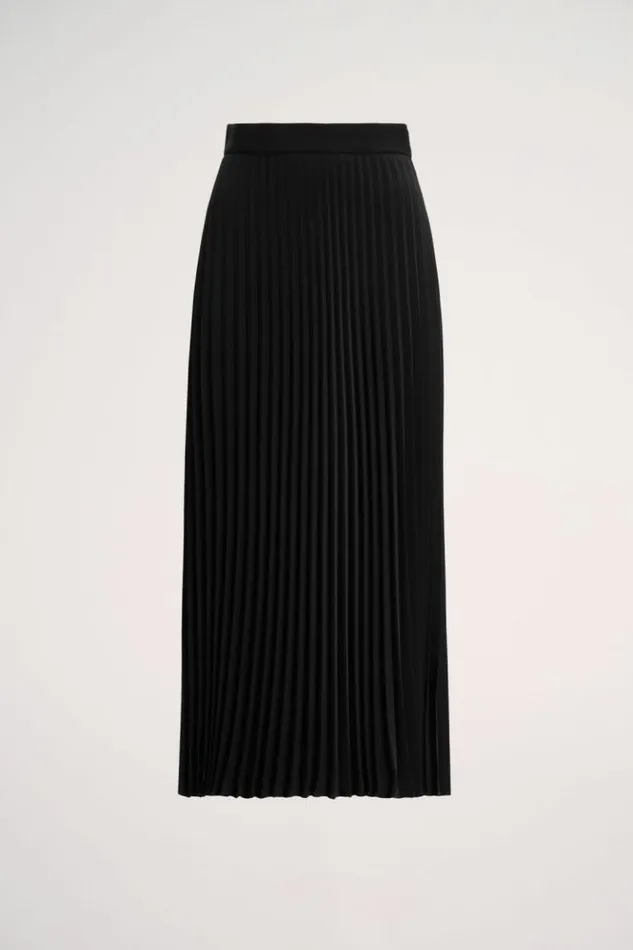 Luisa Spagnoli Skirts And Shorts Filetto 8211 Pleated Skirt Black 8211 Women Luisa Spagnoli Skirts And Shorts Filetto 8211 Pleated Skirt Black 8211 Women
