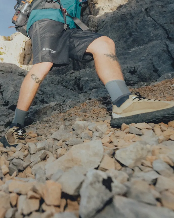 Men Ansur Katla Cotton Shorts Raven Black Klttermusen Shorts