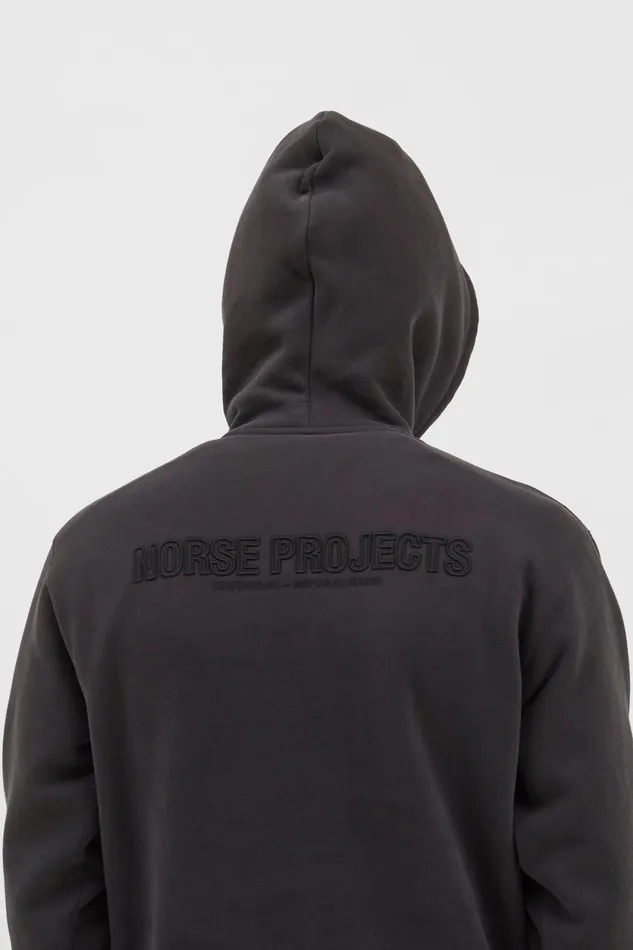 Men Arne Relaxed Fleece N Logo Hoodie Black Norse Projects Sweatshirts