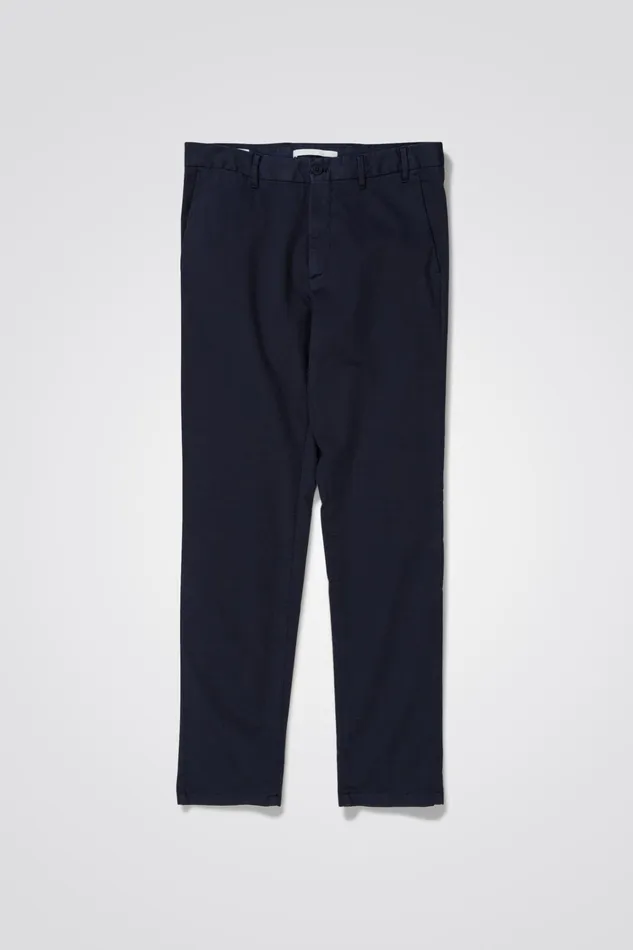 Men Aros Slim Light Stretch Chino Dark Navy Norse Projects Trousers