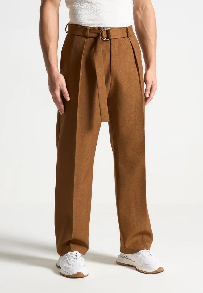 Men Manire De Voir Relaxed Fit Textured Belted Tailored Trousers Fawn