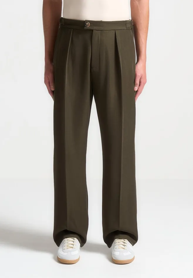 Men Manire De Voir Relaxed Fit Twill Pleated Tailored Trousers Khaki