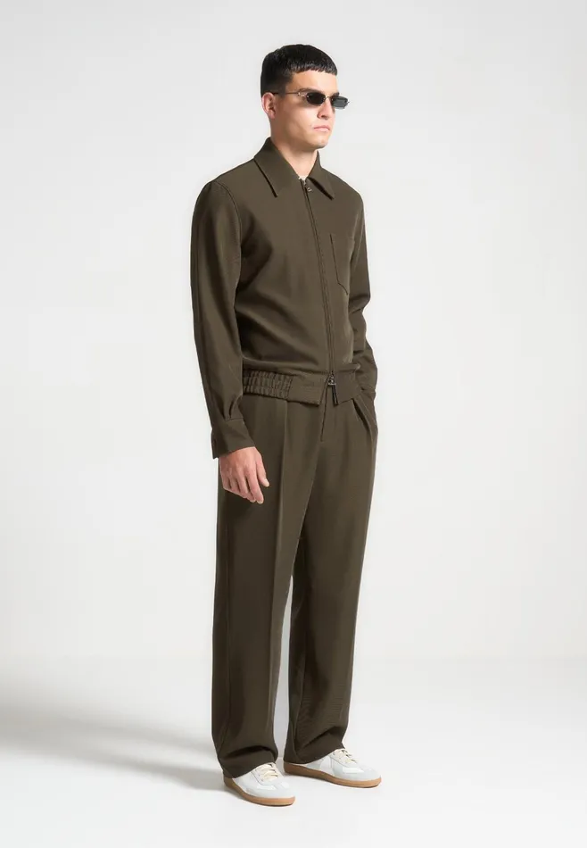 Men Manire De Voir Relaxed Fit Twill Pleated Tailored Trousers Khaki
